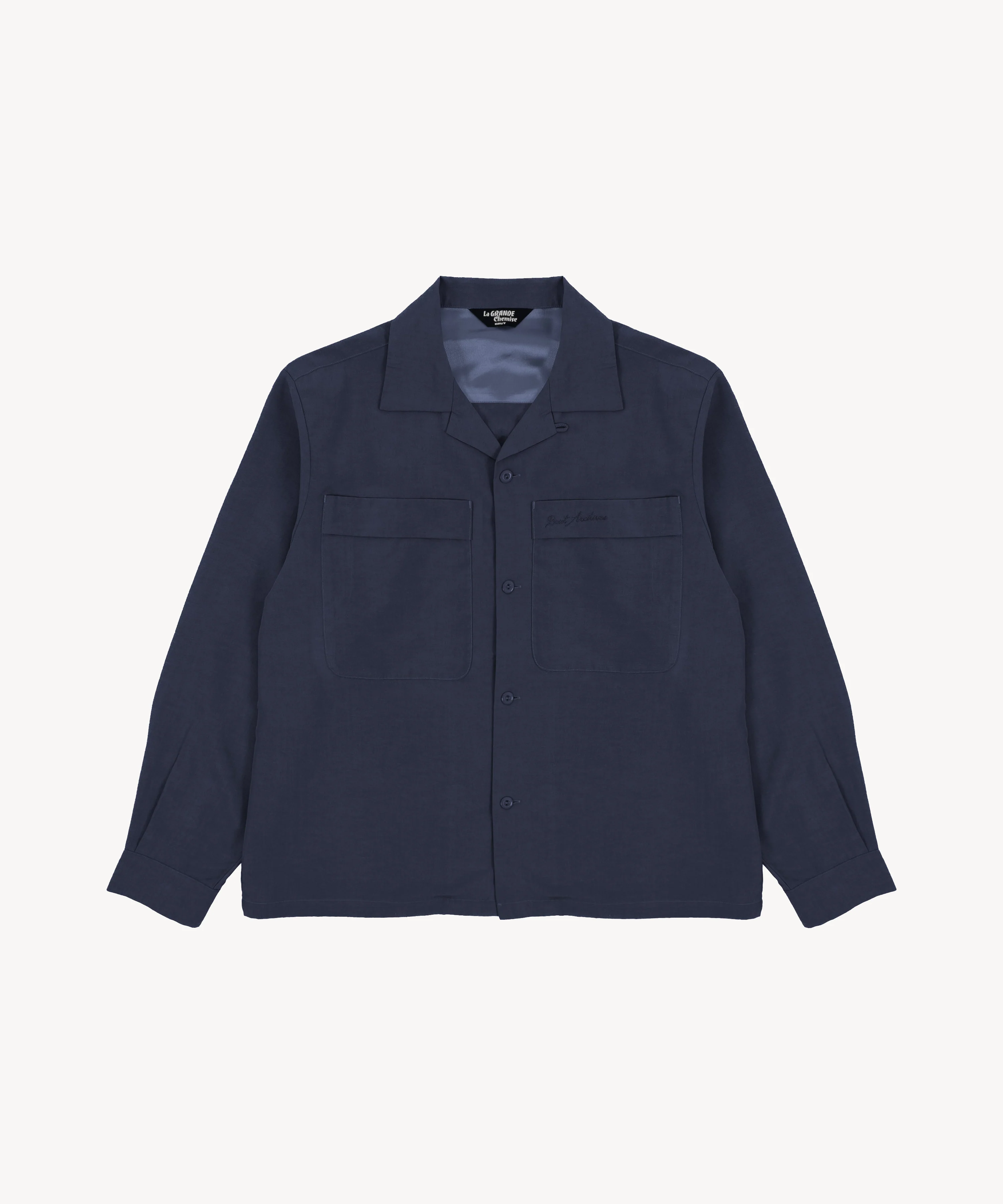 LA GRANDE CHEMISE