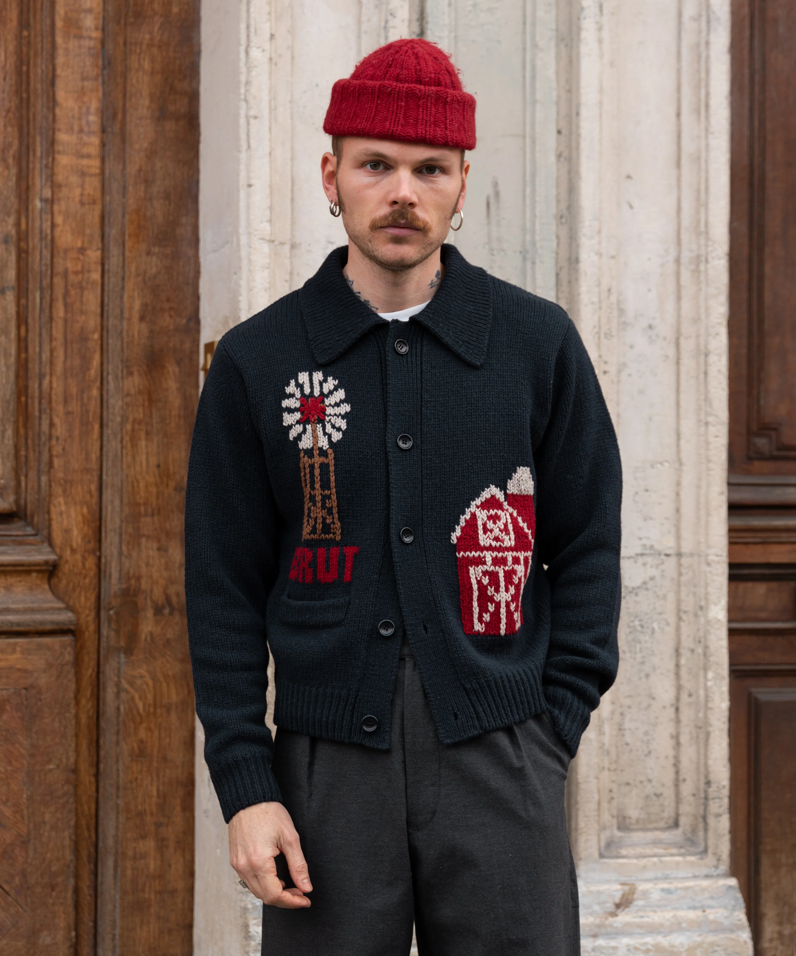 THE BARN CARDIGAN - Image 2