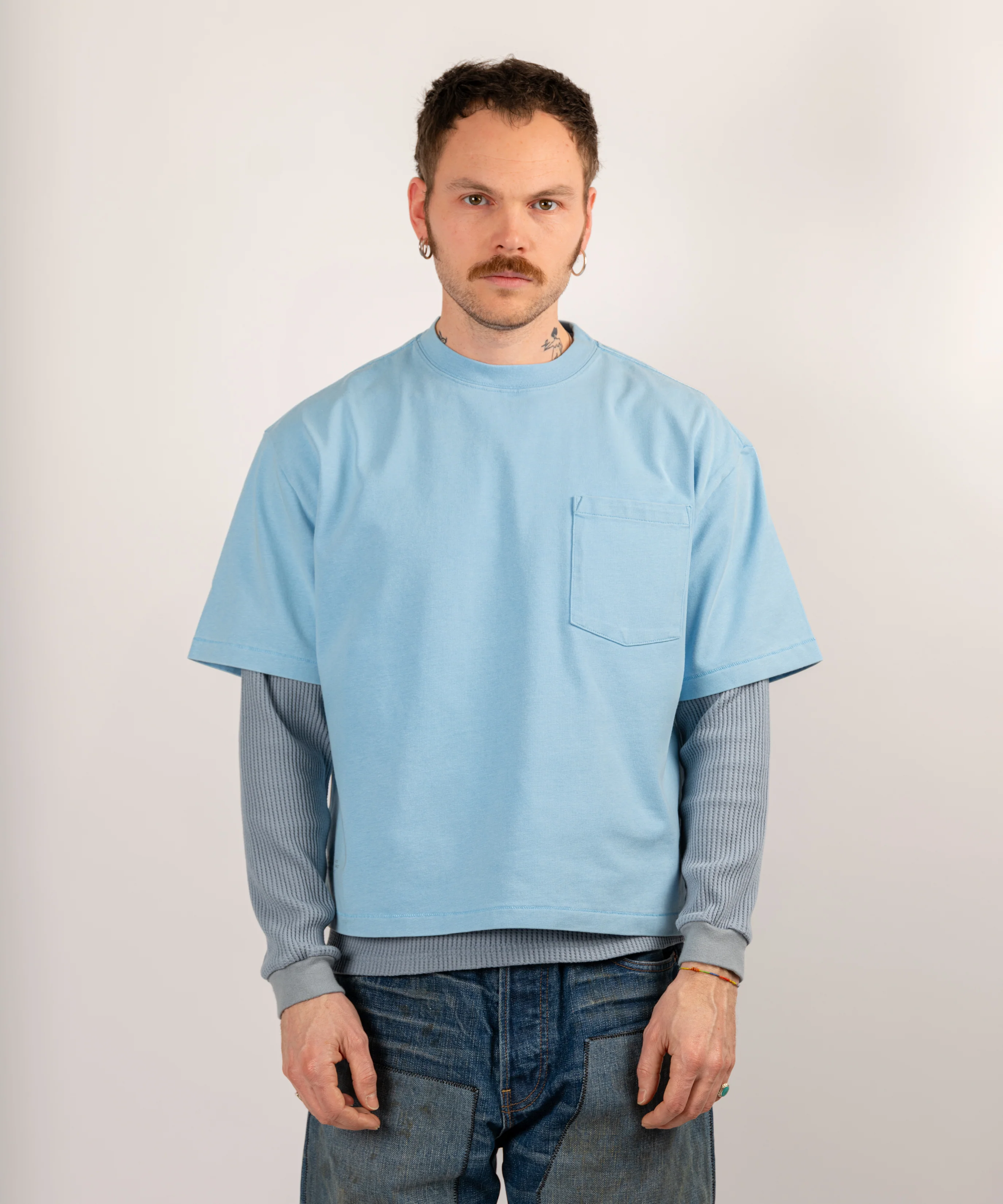 THE BEST POCKET TEE - Image 2