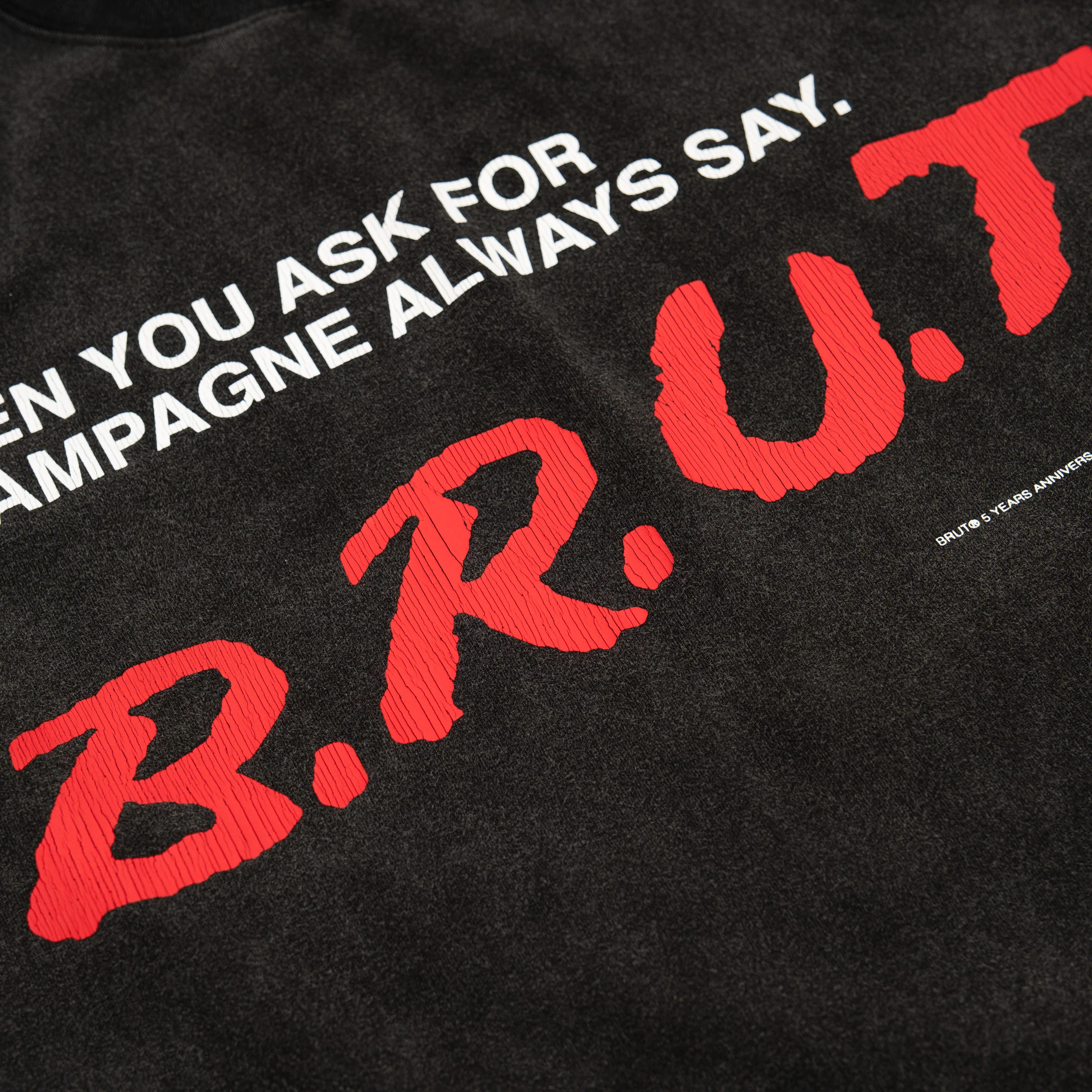 THE CHAMPAGNE TEE - Image 3