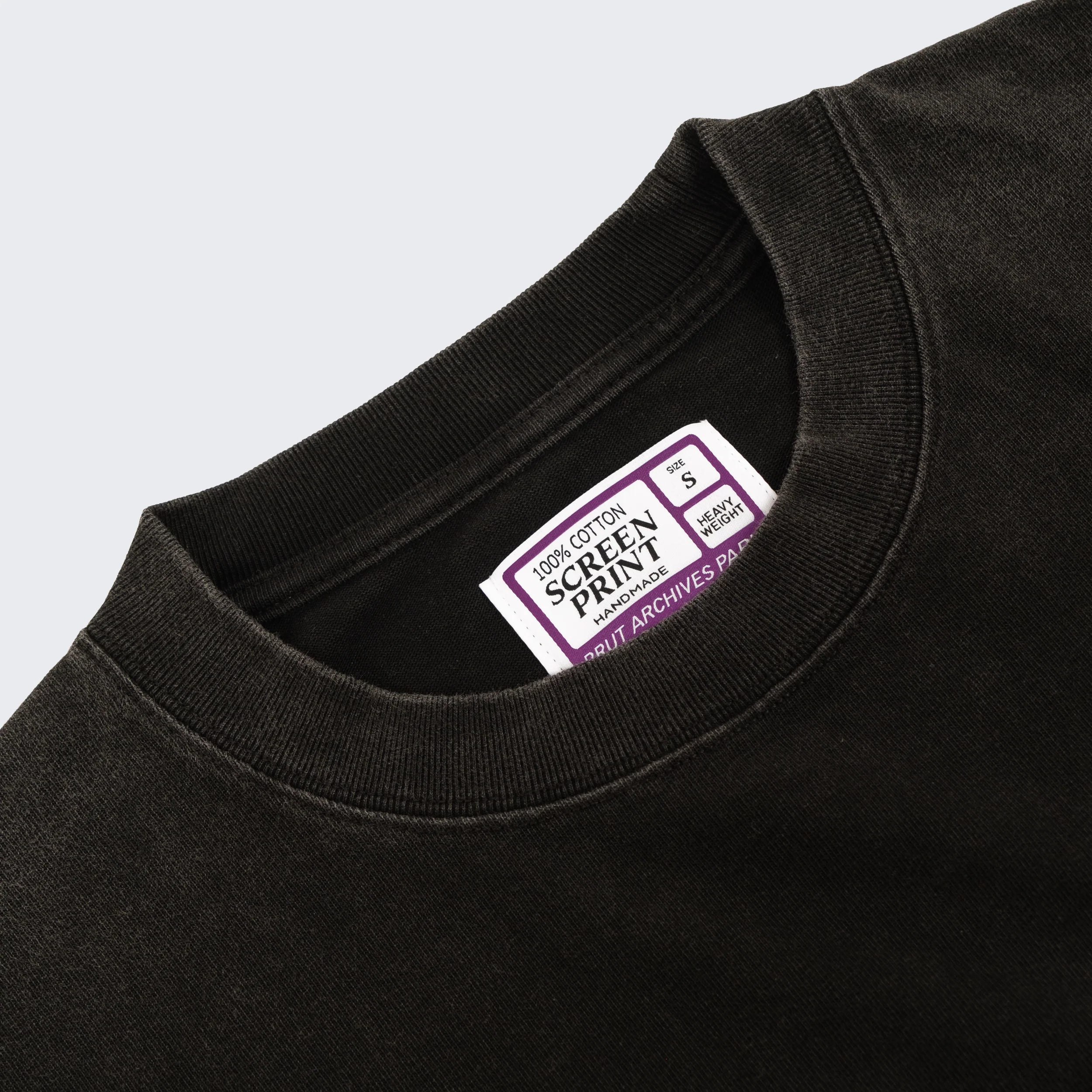 THE CHAMPAGNE TEE - Image 5