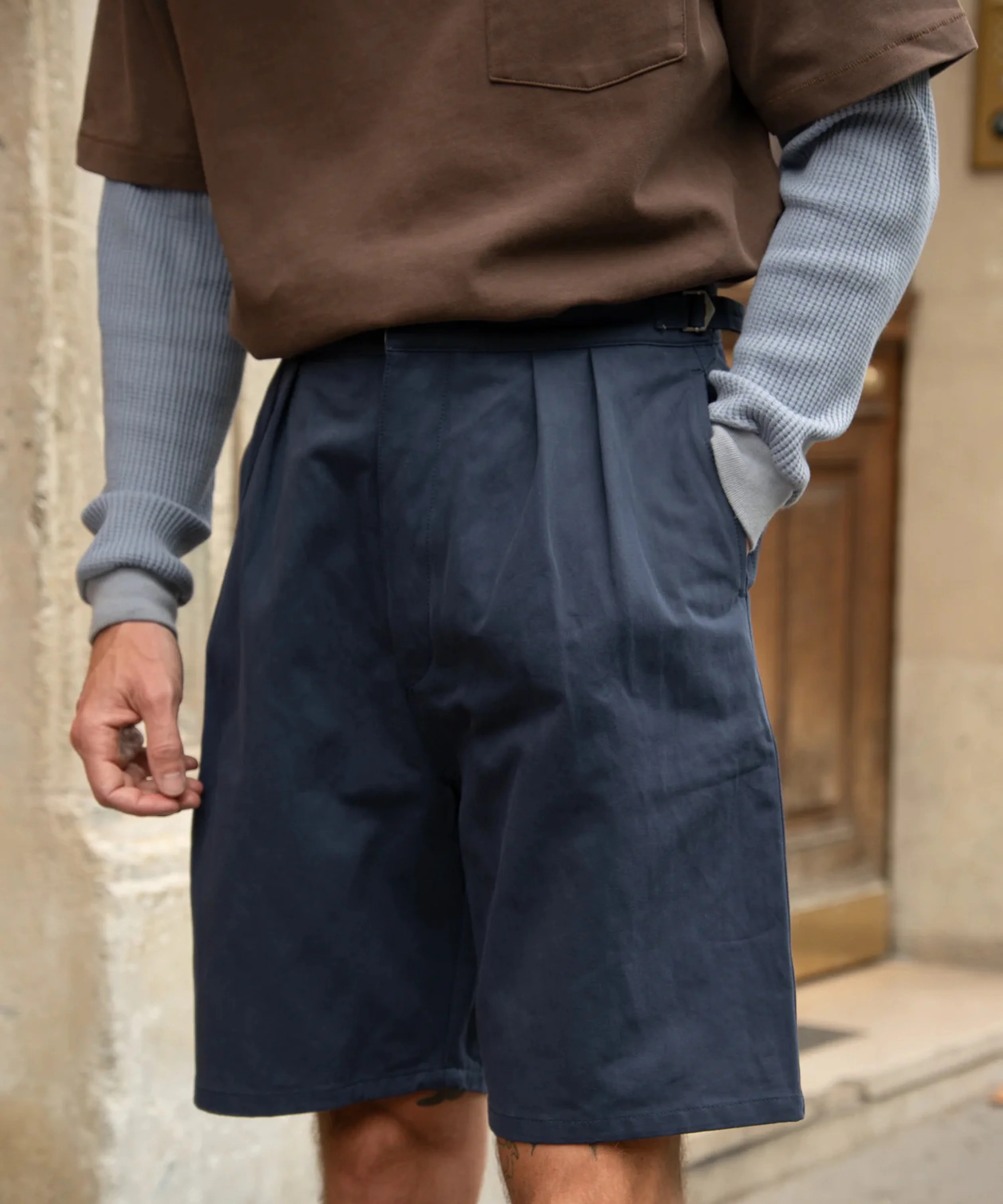 THE DOUBLE PLEAT SHORTS - Image 3