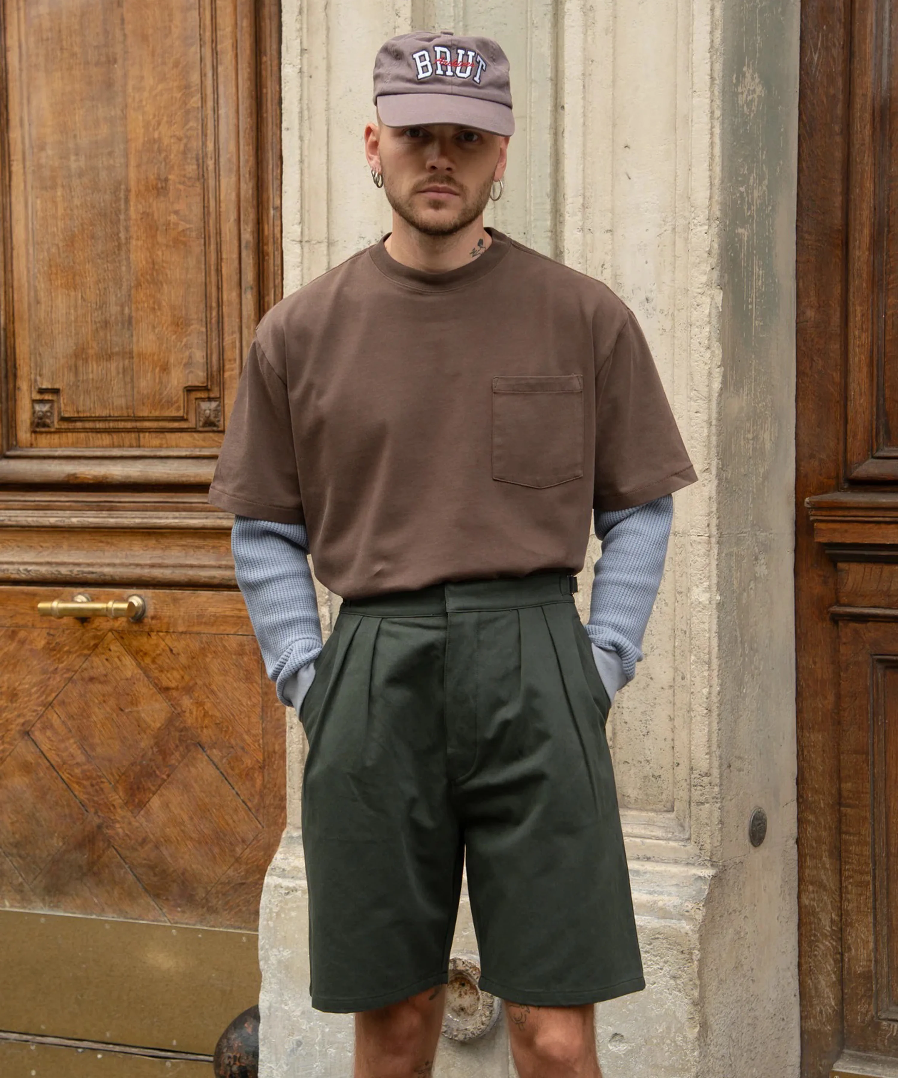 THE DOUBLE PLEAT SHORTS - Image 2