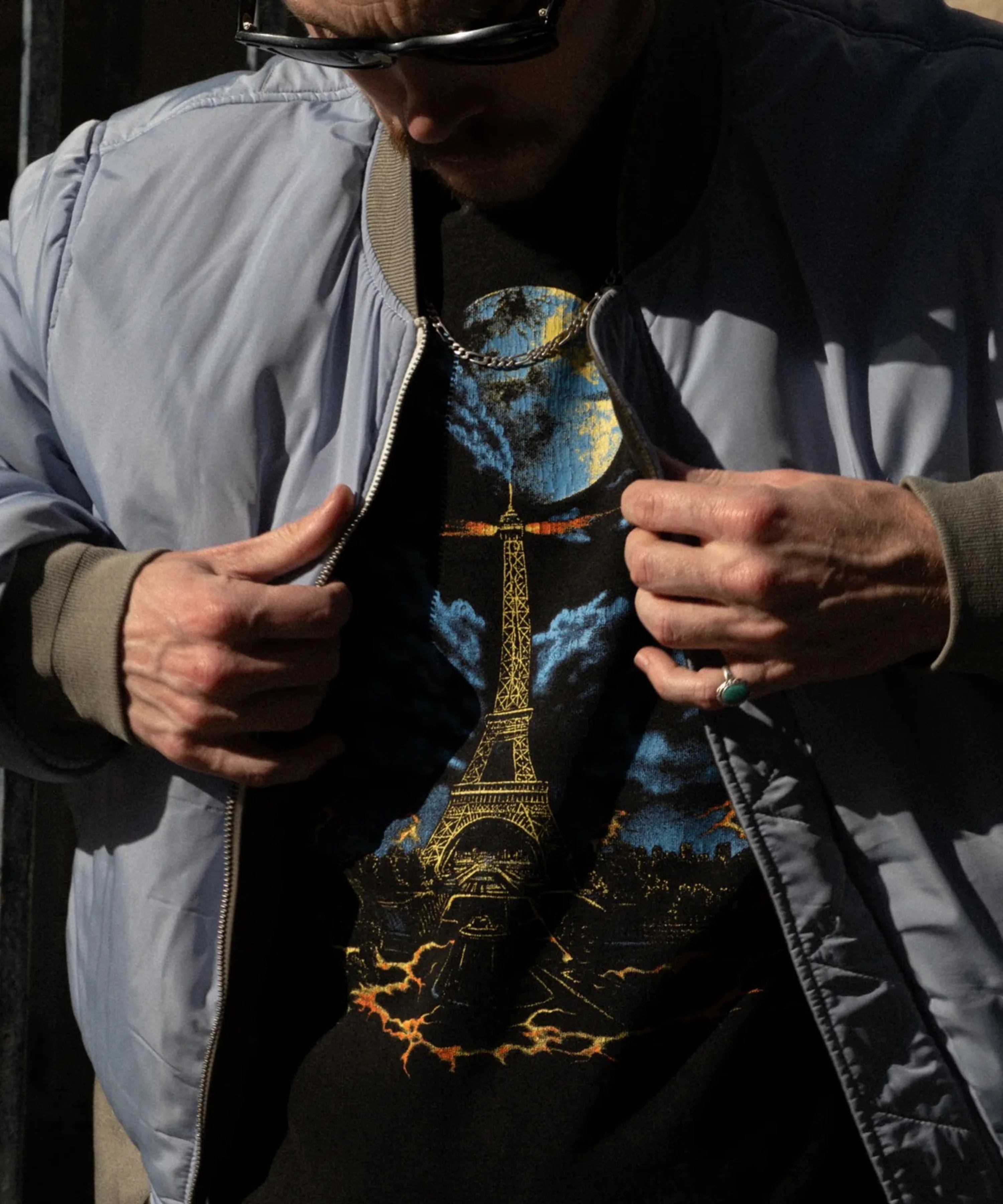 THE EIFFEL TOWER TEE - Image 3