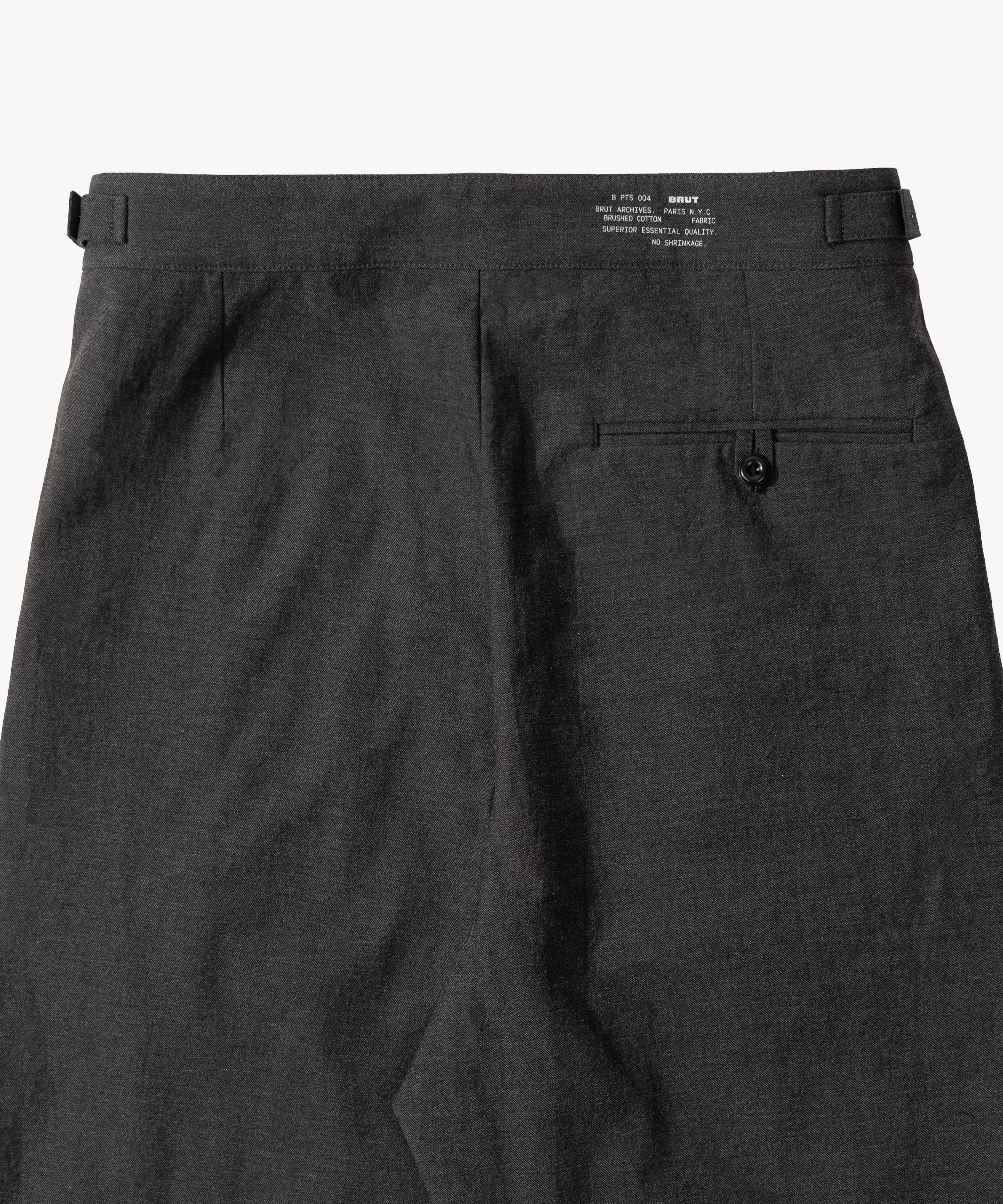 THE ONE PLEAT PANTS - Image 6