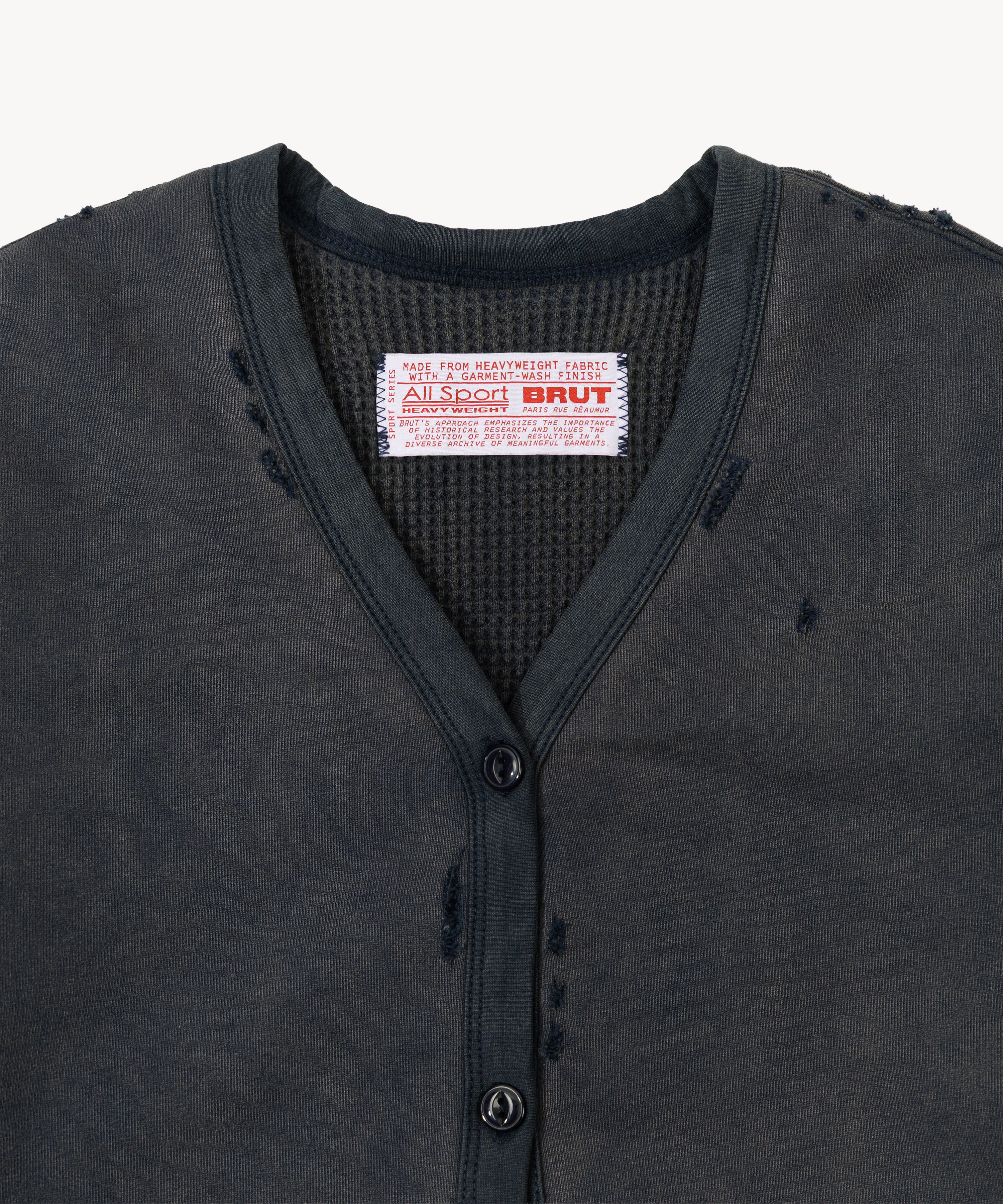 THE RAGGED CARDIGAN - Image 4