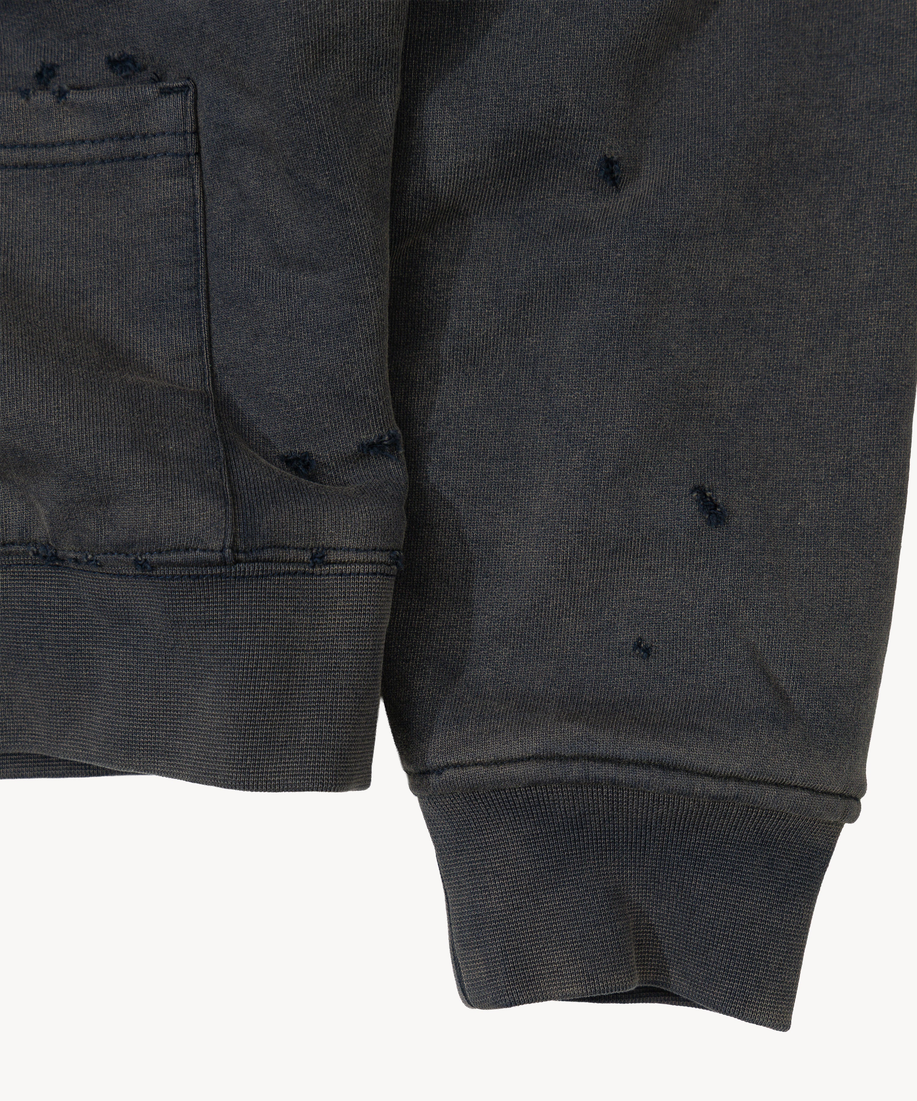 THE RAGGED CARDIGAN - Image 5