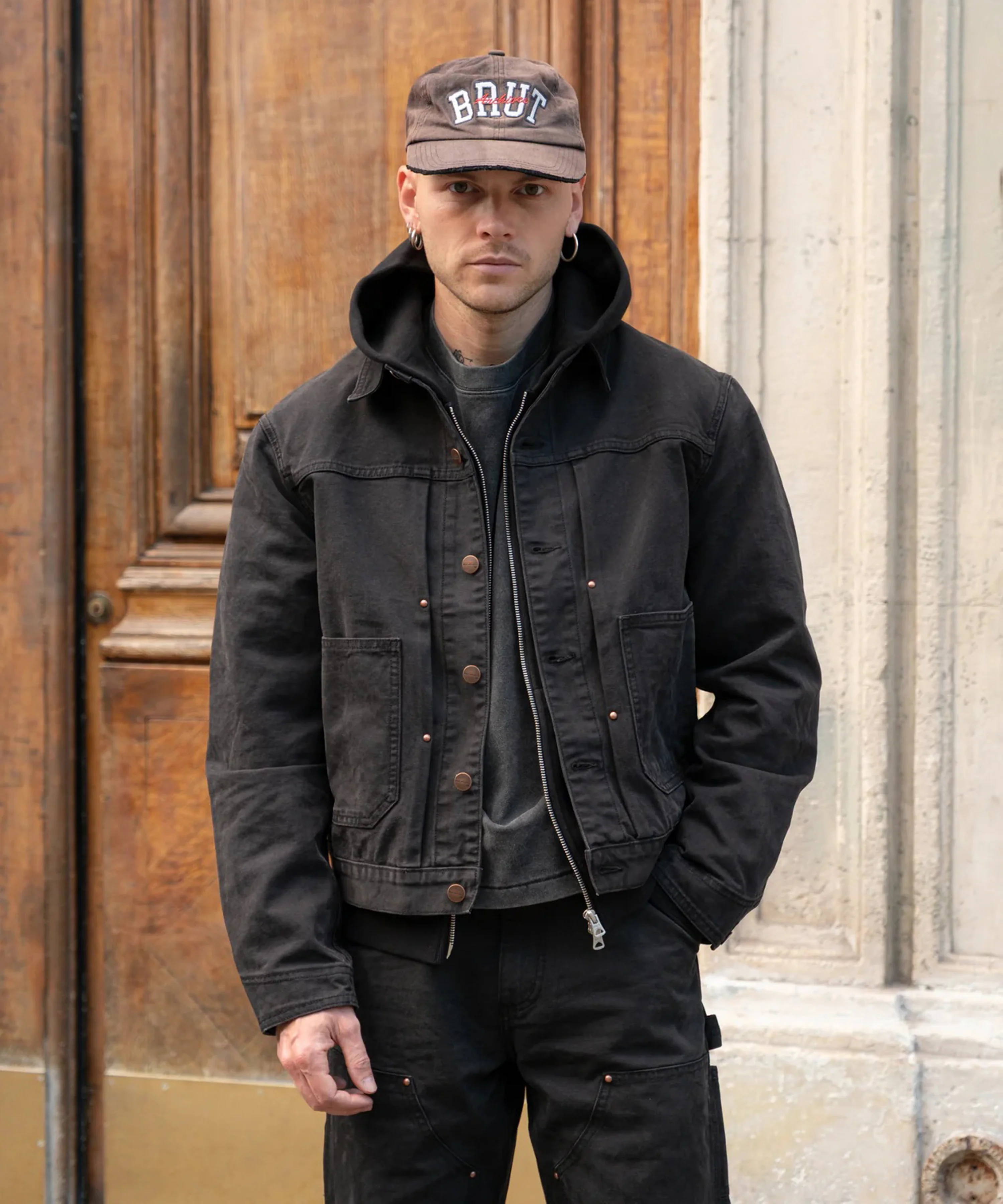 THE PLEATED RIVET JACKET - Image 2