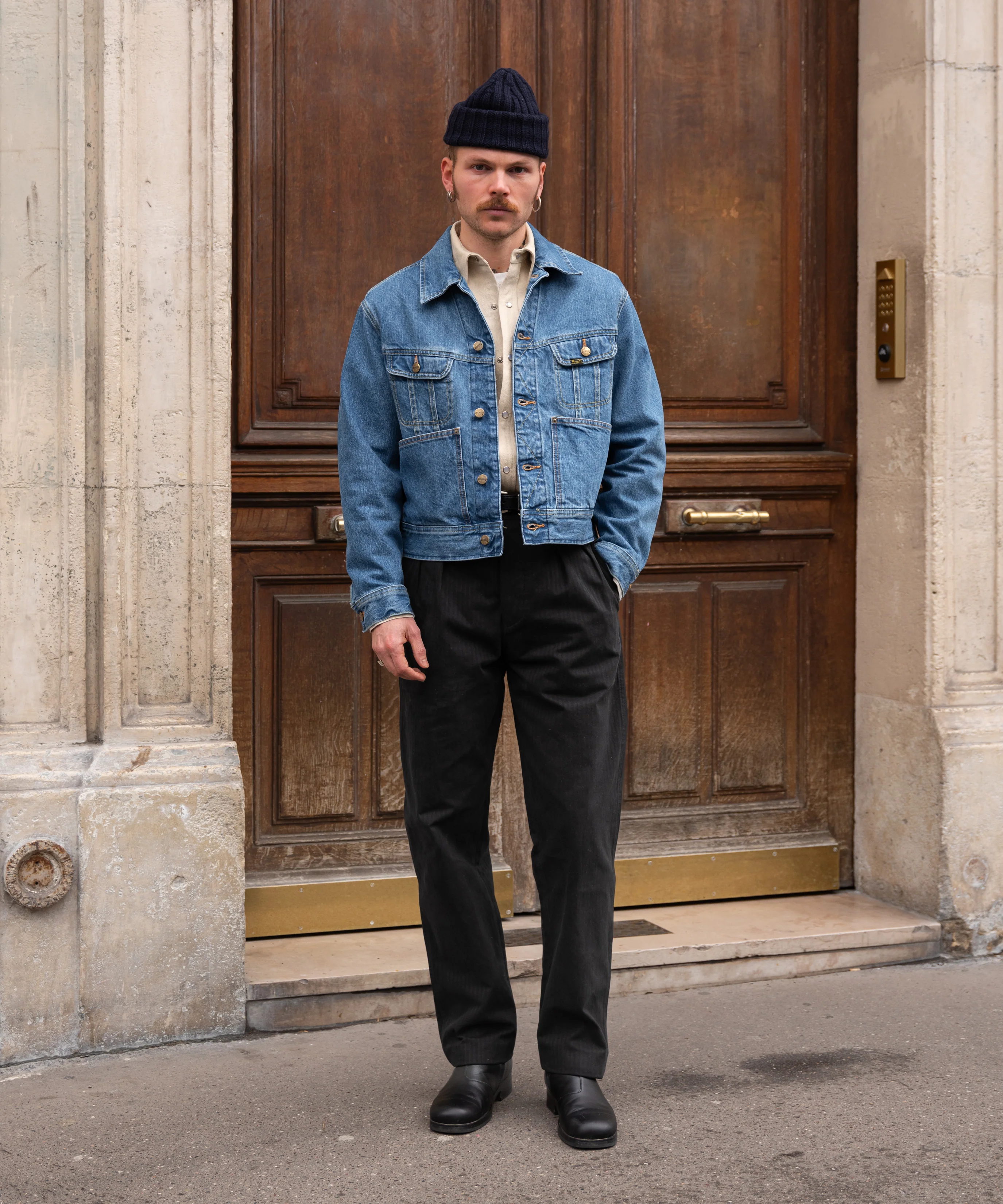 THE RIVET TRUCKER JACKET - Image 3