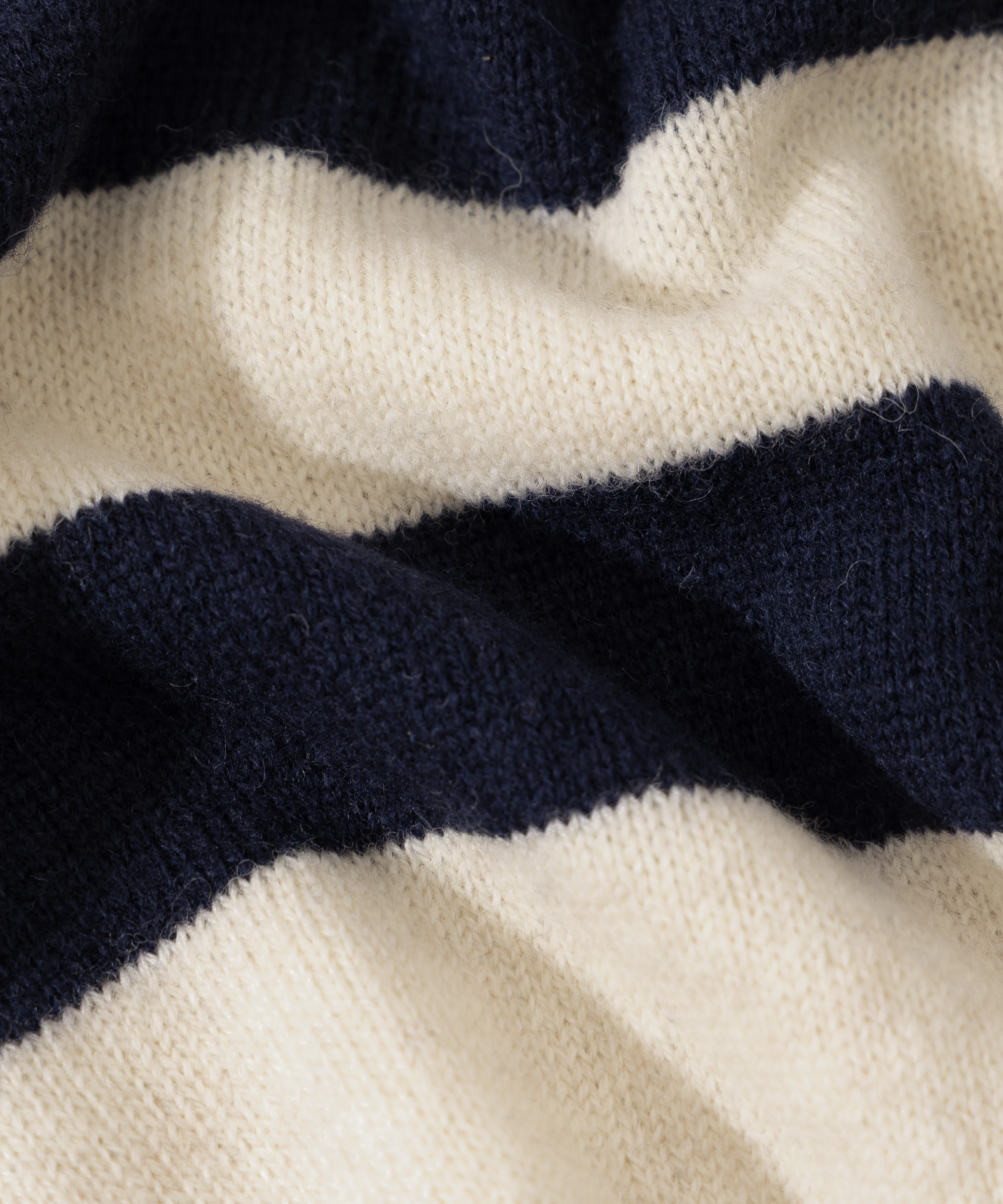 THE SHETLAND POLO - Image 6