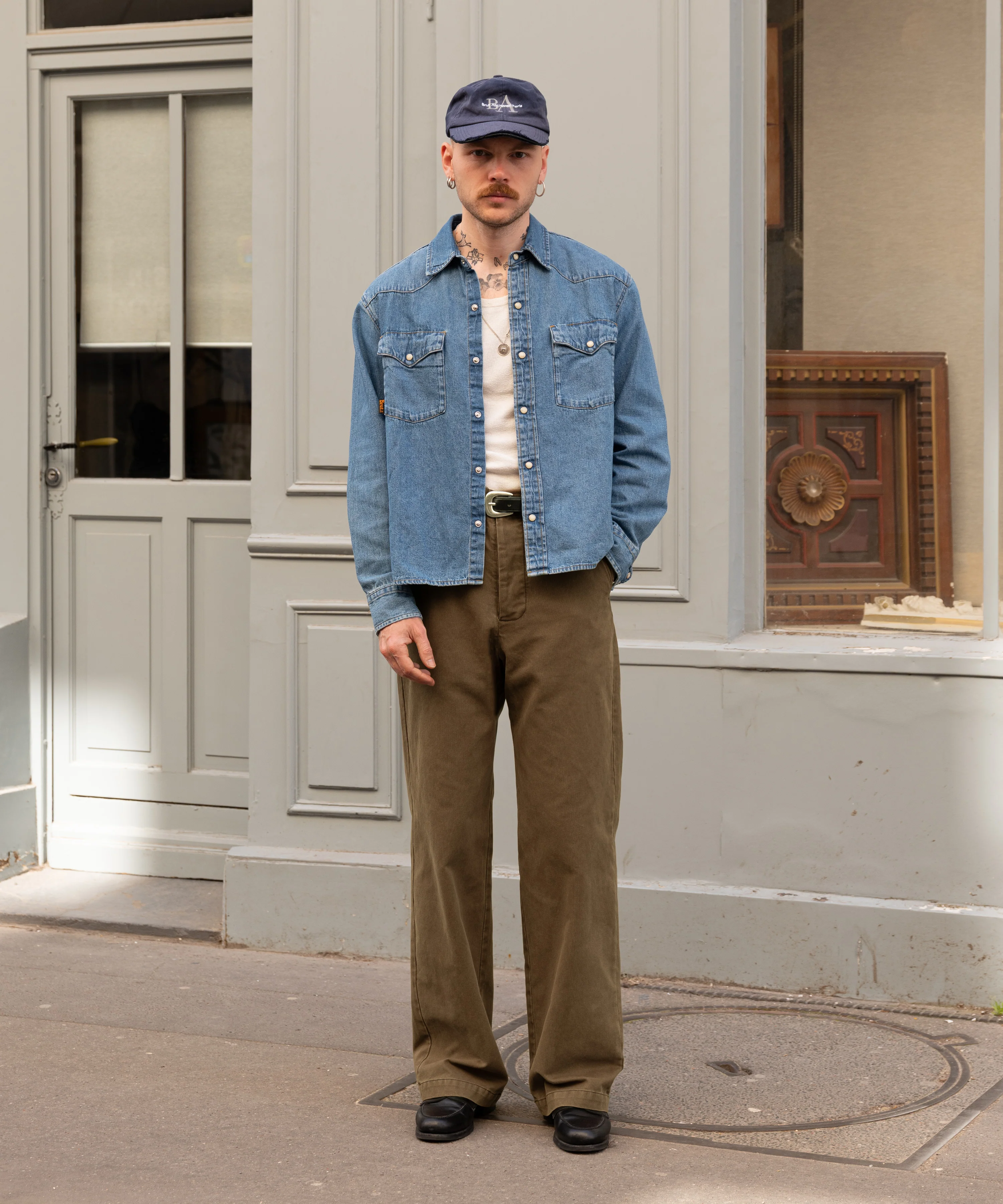 THE UNIFORM CHINO PANTS - Image 2